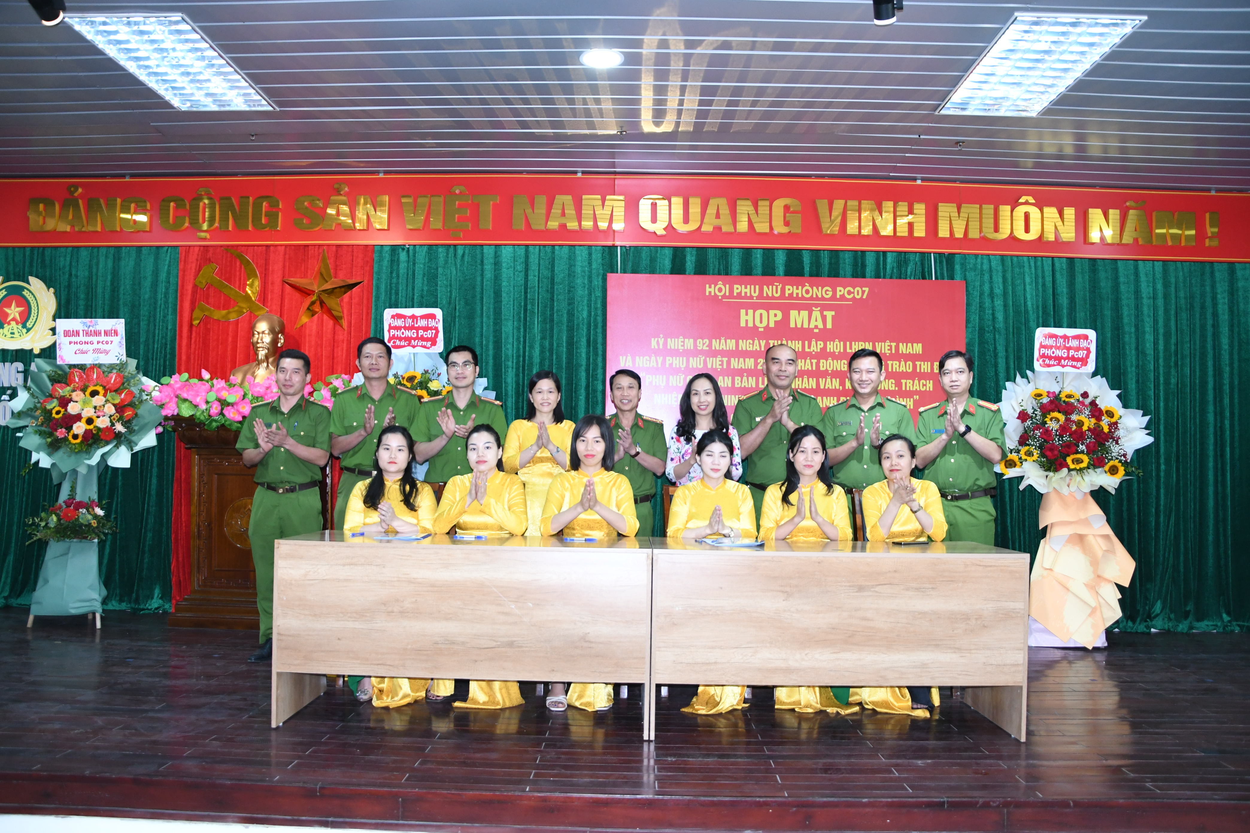 Hội phụ nữ Phòng Cảnh sát PCCC & CNCH: Triển khi đua thực hiện phong trào và  tổ chức kỷ niệm 92 năm ngày thành lập Hội Liên hiệp Phụ nữ Việt Nam